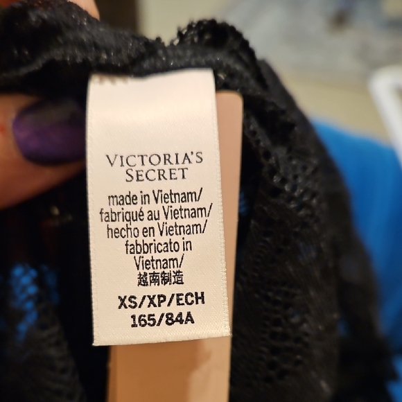 NWT Victoria's Secret Black Lace Bodysuit - Picture 8 of 11
